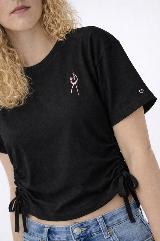 Crop T-Shirt – Handmade Stickerei rosa